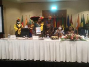 Livre- Tout sur l'ouvrage « Hommage du Cameroun aux « dieux » des stades africains : le Top 100 des meilleurs joueurs africains de football » 7