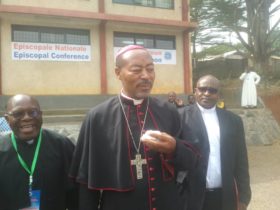 Cameroun- Annonce de la bonne nouvelle : Mgr. Sosthène Léopold Bayemi révèle les nouveaux défis de la communication catholique 3