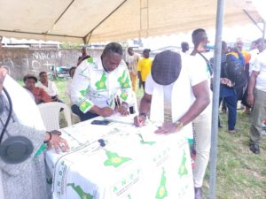 Rentrée politique de l'Andp : Salomon Njamen remobilise ses troupes à Douala 2e 10