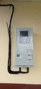 Cameroun- Électricité à Kye-Ossi : Le Dr. THÉODORE NSANGOU délivre la ville du noir 4
