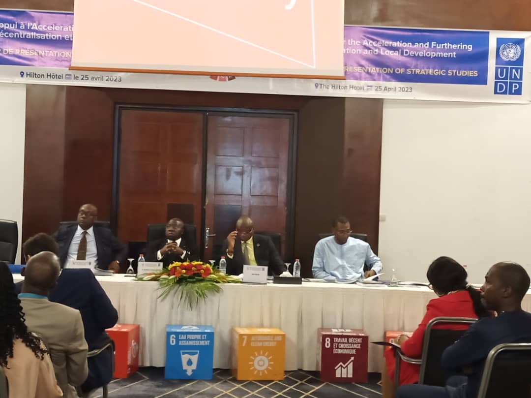 Cameroun- Processus pour l'accélération de la décentralisation et du développement local : Un rapport d' études stratégiques dévoilé 1
