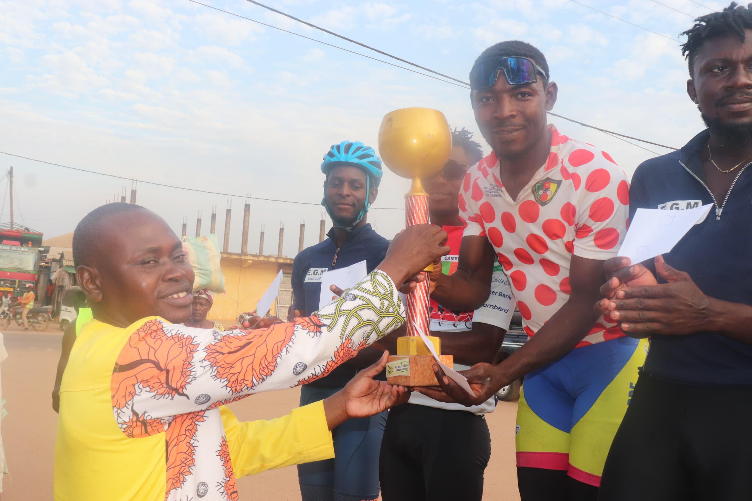 Cyclisme -Transca 12 - Tatsinkou titi enchaîne les victoires 1