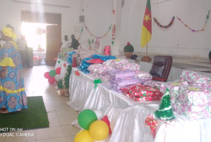 Cameroun-Noel à la MAIRIE de Ville de Kribi 45