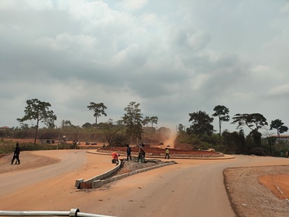 Cameroun – Raccordements de la phase 1 de l’autoroute Yaoundé-Douala au réseau existant : les travaux routiers et connexes progressent 1