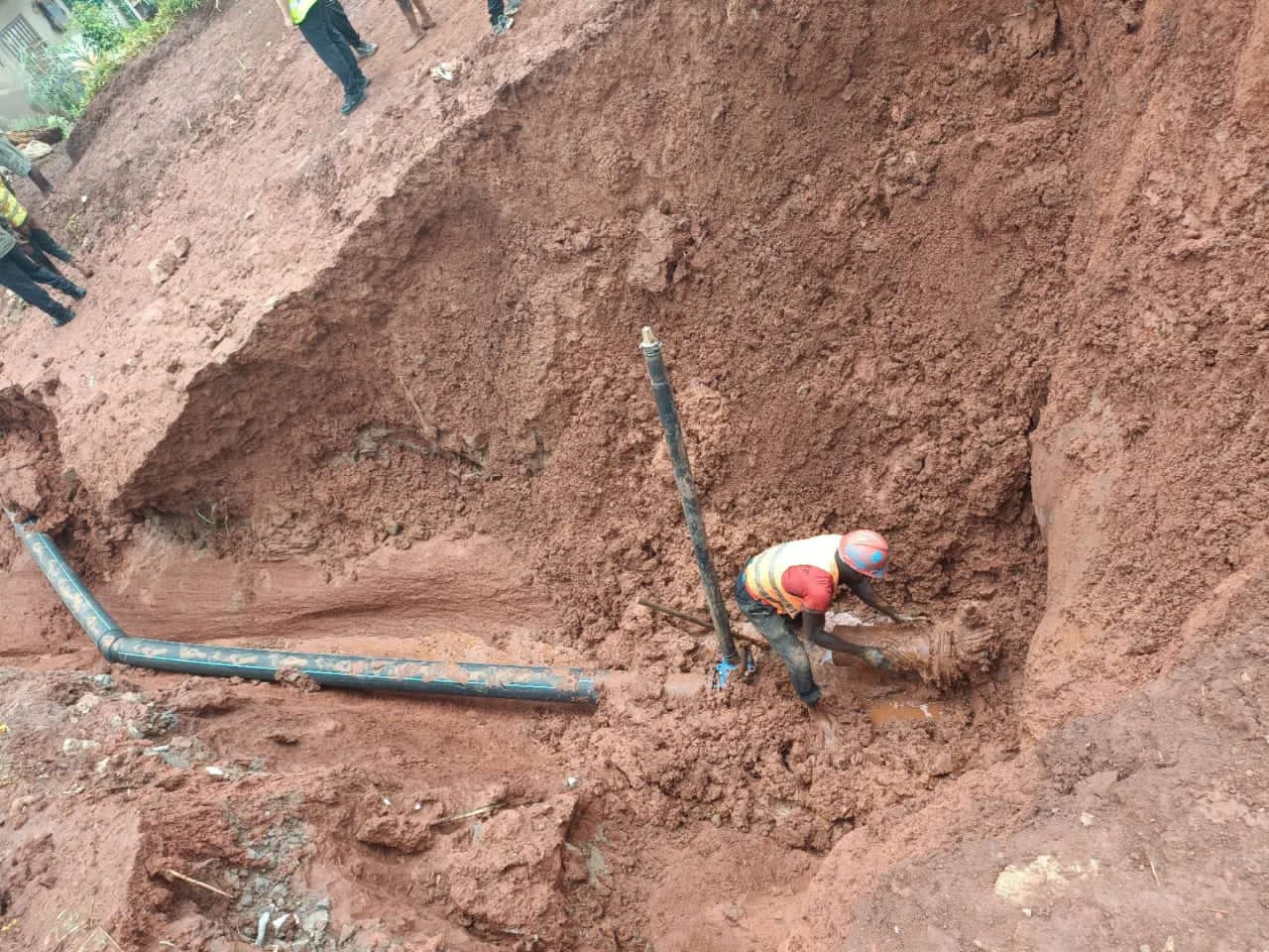 Cameroun- Fausse explosion d’une grande canalisation d’eau à Emana Bilik : Voici les faits réels 1