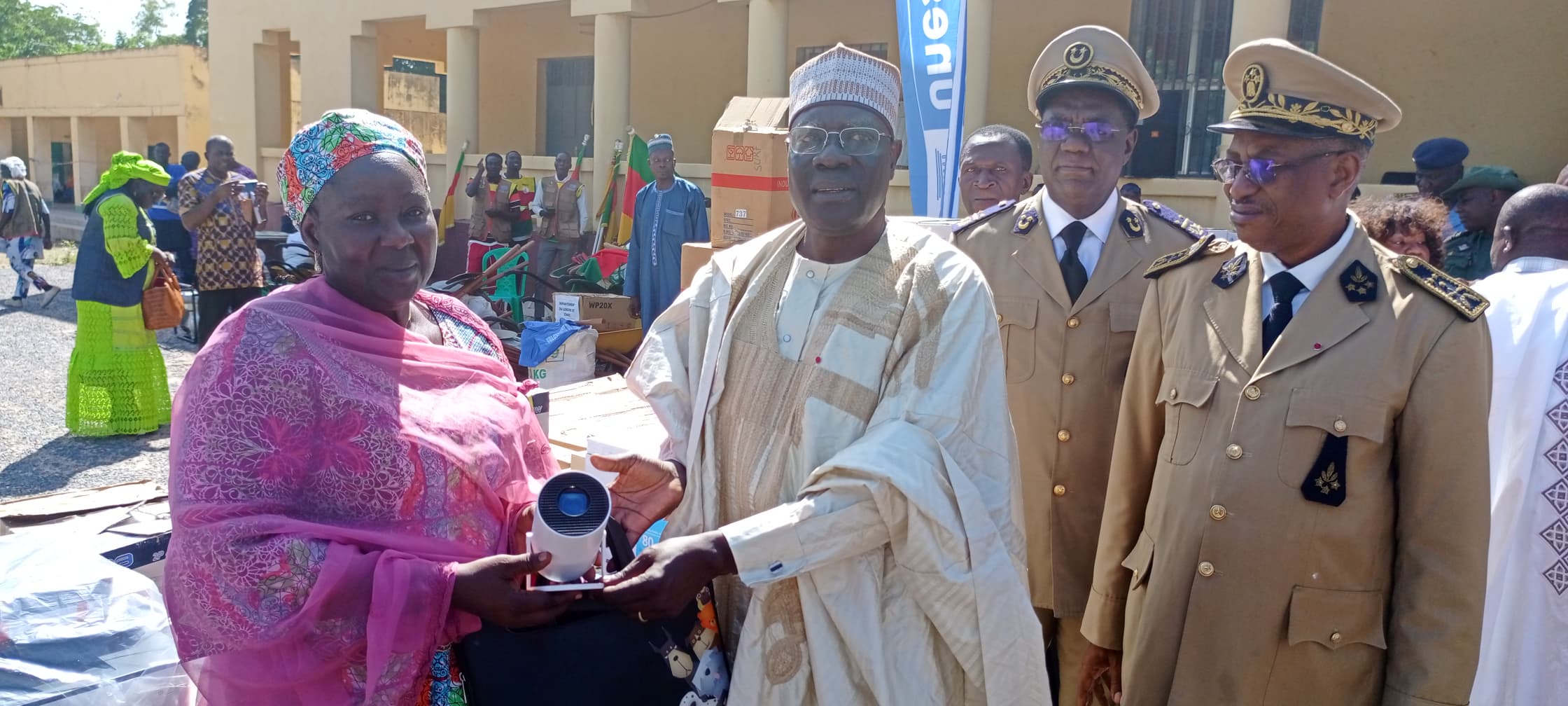 Cameroun- Projet PBF-PRONEC: Du Matériel remis aux bénéficiaires 3