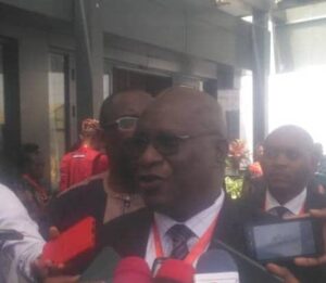 Amélioration des performances scolaires des apprenants dans les écoles de l’espace francophone : Les méthodes pour introduire les langues nationales sur la table de réflexion à Yaoundé 4