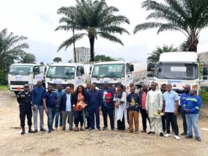 Cameroun - Accès équitable et fiable à l'eau potable pour tous: De nouveaux camions-citernes pour plus d'efficacité dans le service de la Camwater 4