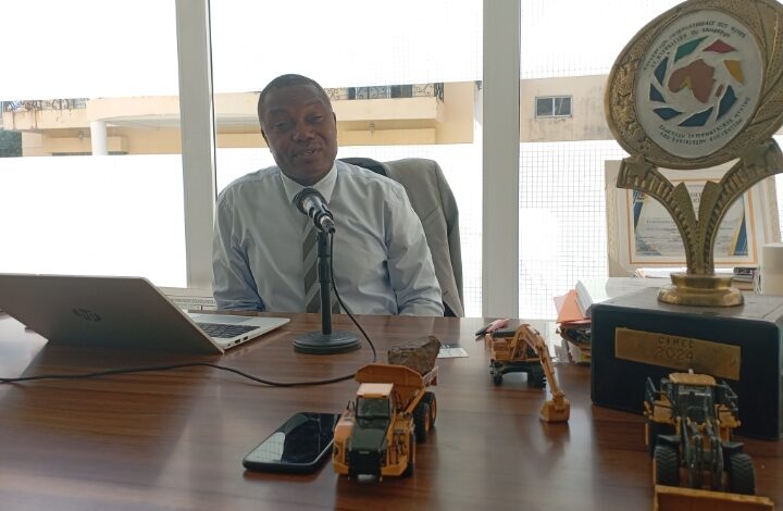 Cameroun- Zanga Crick Nelson, « Nous faisons honneur au Cameroun, parce que nous sommes la première mine qui va produire en 2026, 3,6 millions de tonnes de minerais de fer/an. » 1