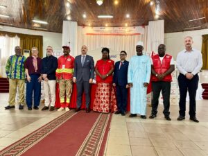 Cameroun - Soutien aux personnes vulnérables de l’Extrême-nord: Le Croissant Rouge turc offre 7,5 tonnes d'articles à la Croix-Rouge 7