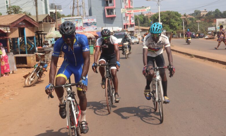 Cyclisme : Abdourahman Amadou reprend la tête lors de la 10e édition de « Ça me dit vélo » 3