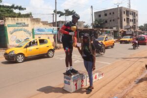 Cyclisme : Abdourahman Amadou reprend la tête lors de la 10e édition de « Ça me dit vélo » 4