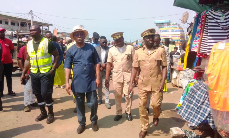 Cameroun-BOUBA HAMAN et les magistrats municipaux face au serpent de mer du désordre urbain à Kribi 9