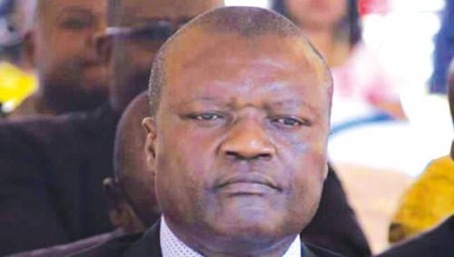 Un sénateur camerounais saisit la justice pour diffamation en ligne 1