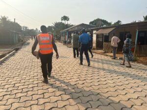 Cameroun-Axe routier DOMBE AFAN-MABE à Kribi, le Maire tient sa promesse 13