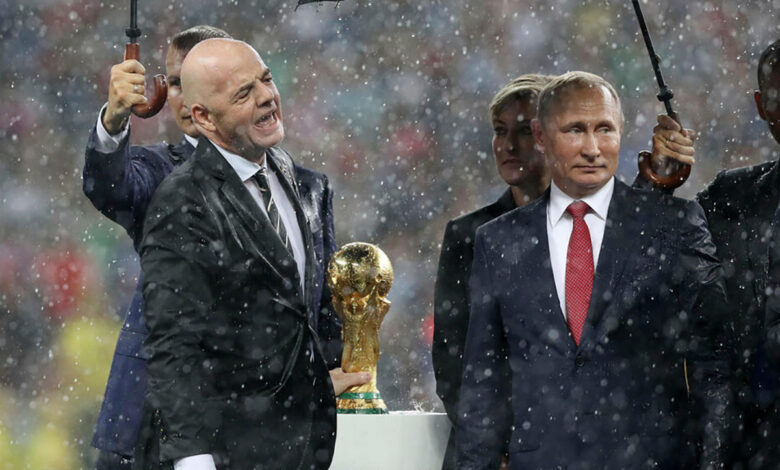 Gianni Infantino plaide pour le retour de la Russie dans le football international 1