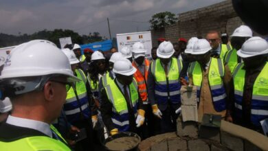 Cameroun - Reconfiguration du réseau d'alimentation en eau potable de Yaoundé et ses environs : La première pierre posée 2