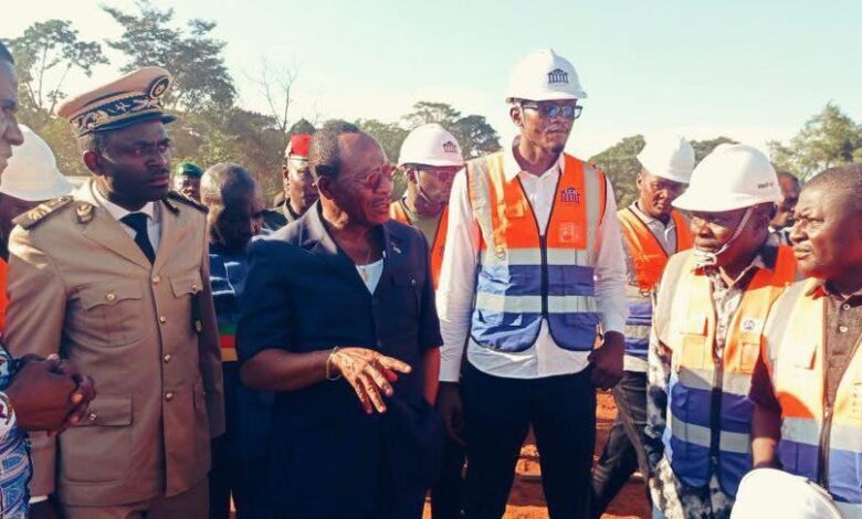 Cameroun - Section Pont de la Mape-Bankim, route Banyo-Mayo Darle-Bankim: Les travaux de Bitumage progressent  3